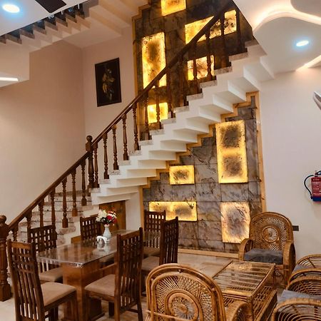 Amritam Palace A Luxury Ac Home Stay Ringas 外观 照片