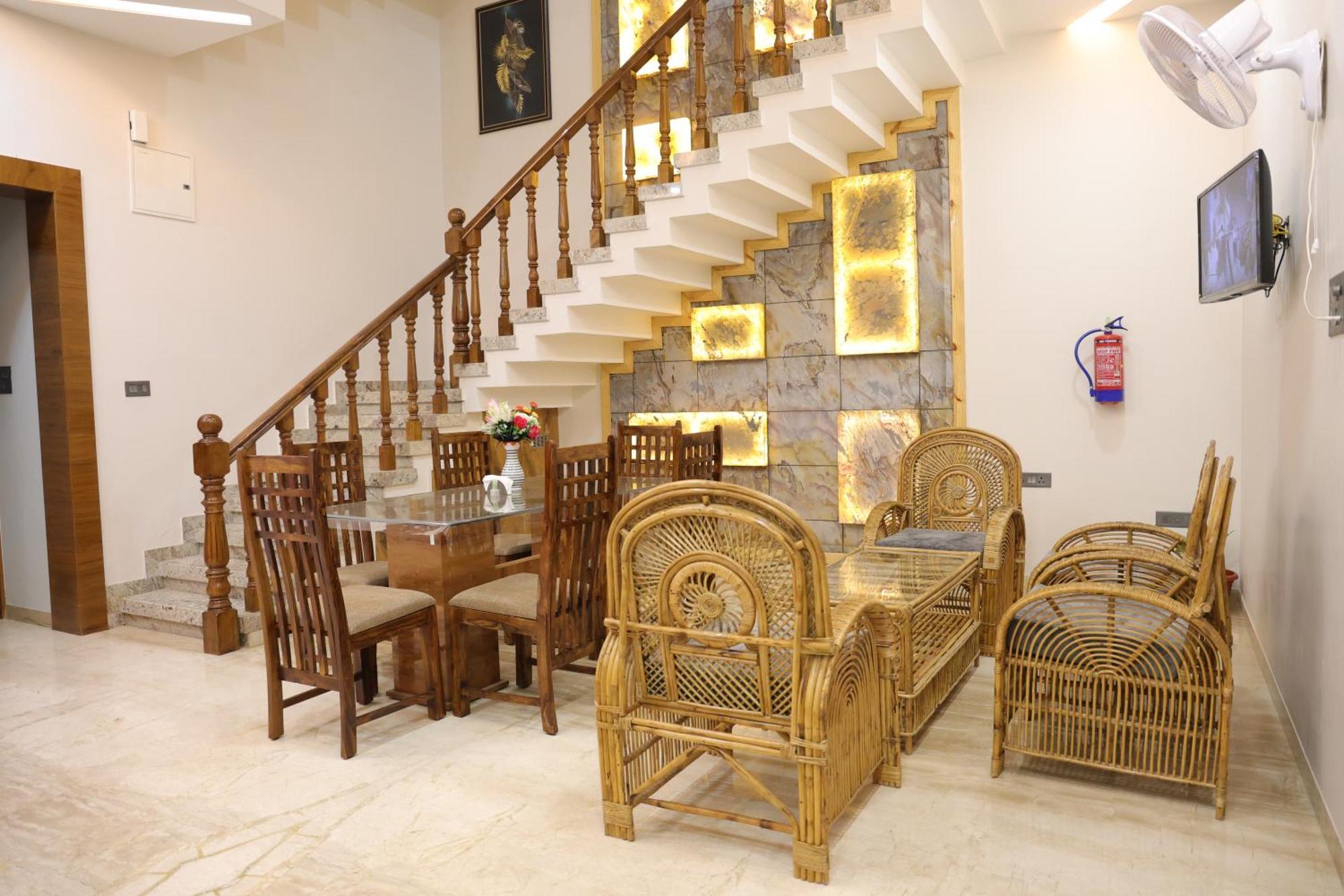 Amritam Palace A Luxury Ac Home Stay Ringas 外观 照片