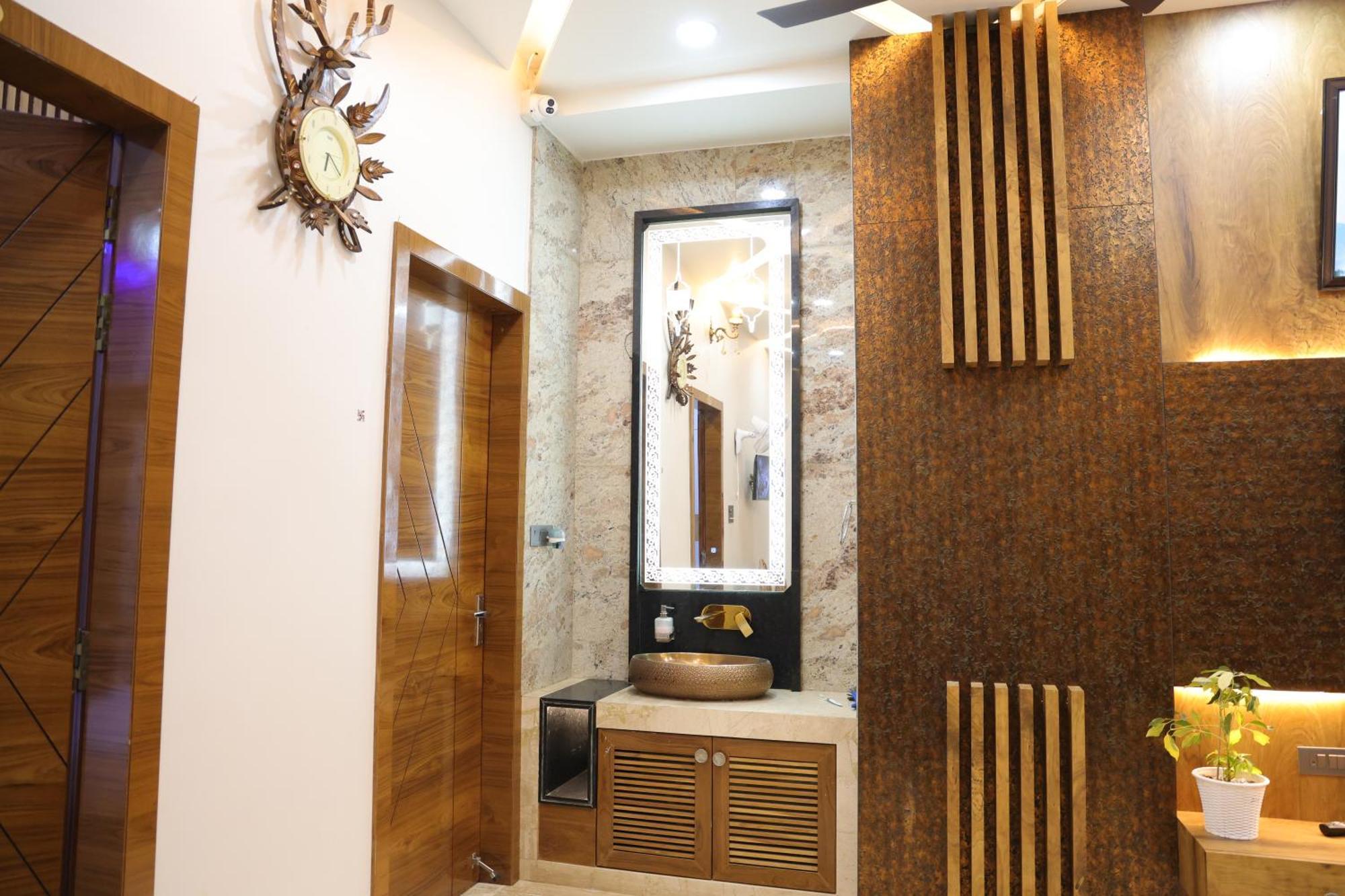 Amritam Palace A Luxury Ac Home Stay Ringas 外观 照片