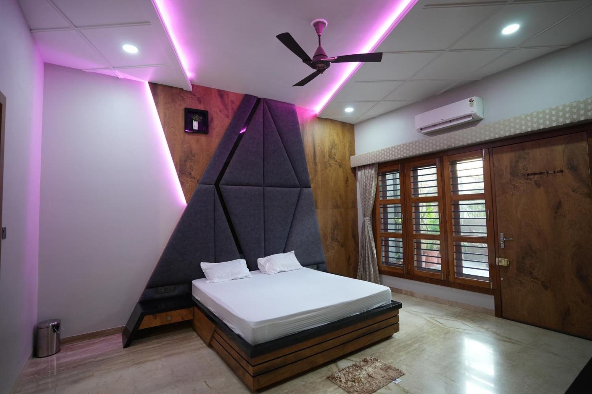Amritam Palace A Luxury Ac Home Stay Ringas 外观 照片